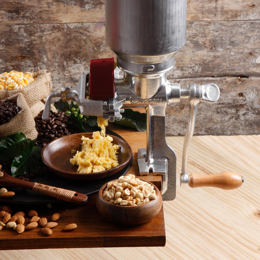 Victoria Manual Cast Iron Grain Mill 2400g with High Hopper Premium Corn-Grinding Mill and Grain Grinder, Made in Colombia