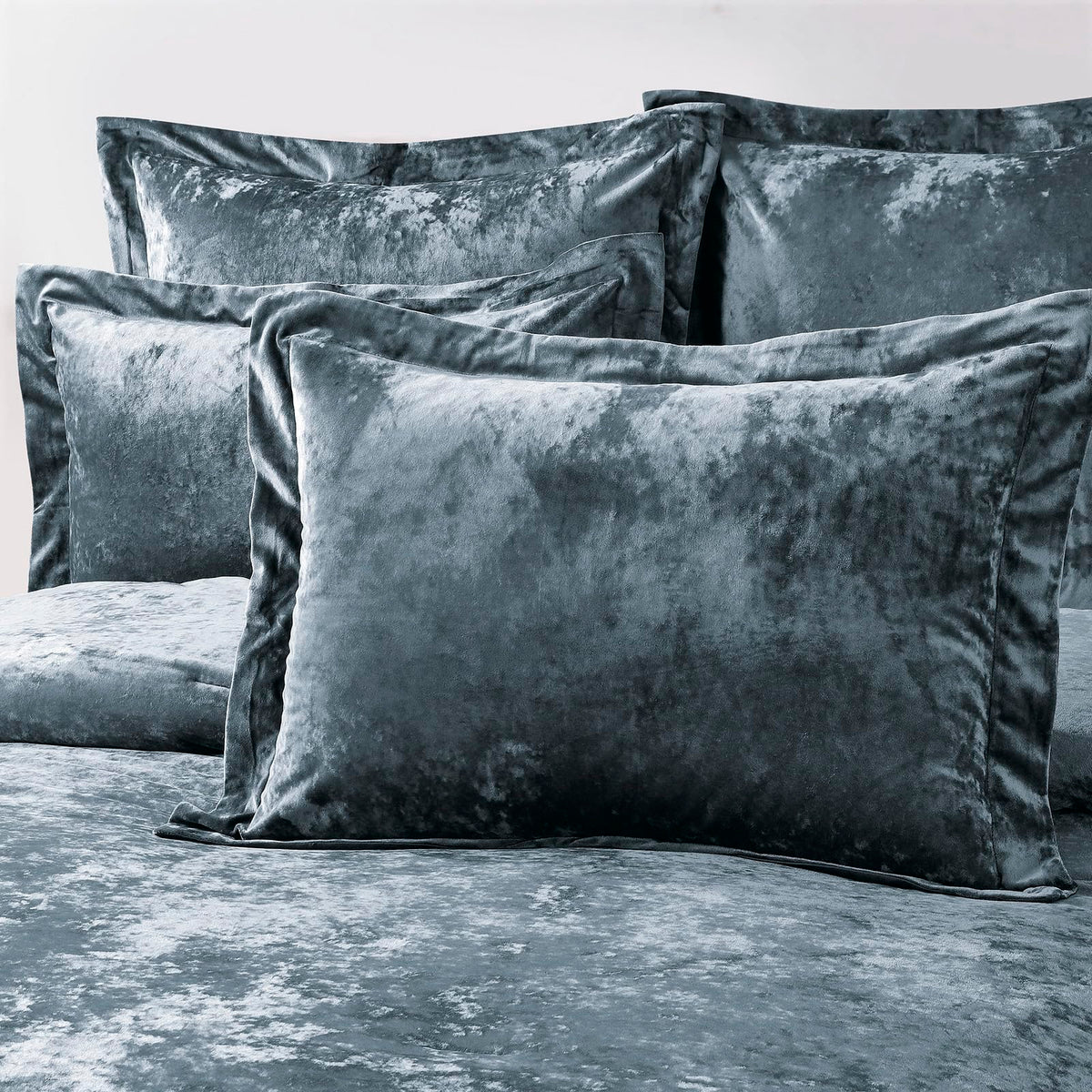 Fredsure Distressed Velvet Comforter Set, 5 Pieces Smoke Blue King, Distressed Velvet Face and Brushed Microfiber Reverse