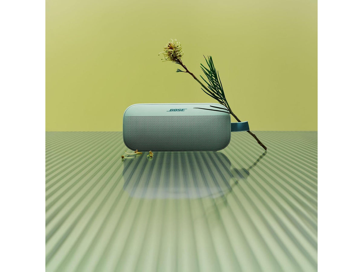 Bose SoundLink Flex Bluetooth Speaker (2nd Gen) - Portable Outdoor Speaker with Hi-Fi Audio, Waterproof and Dustproof, USB-C, Up to 12 Hours Battery Life, Dewdrop Mint - Limited Edition Color