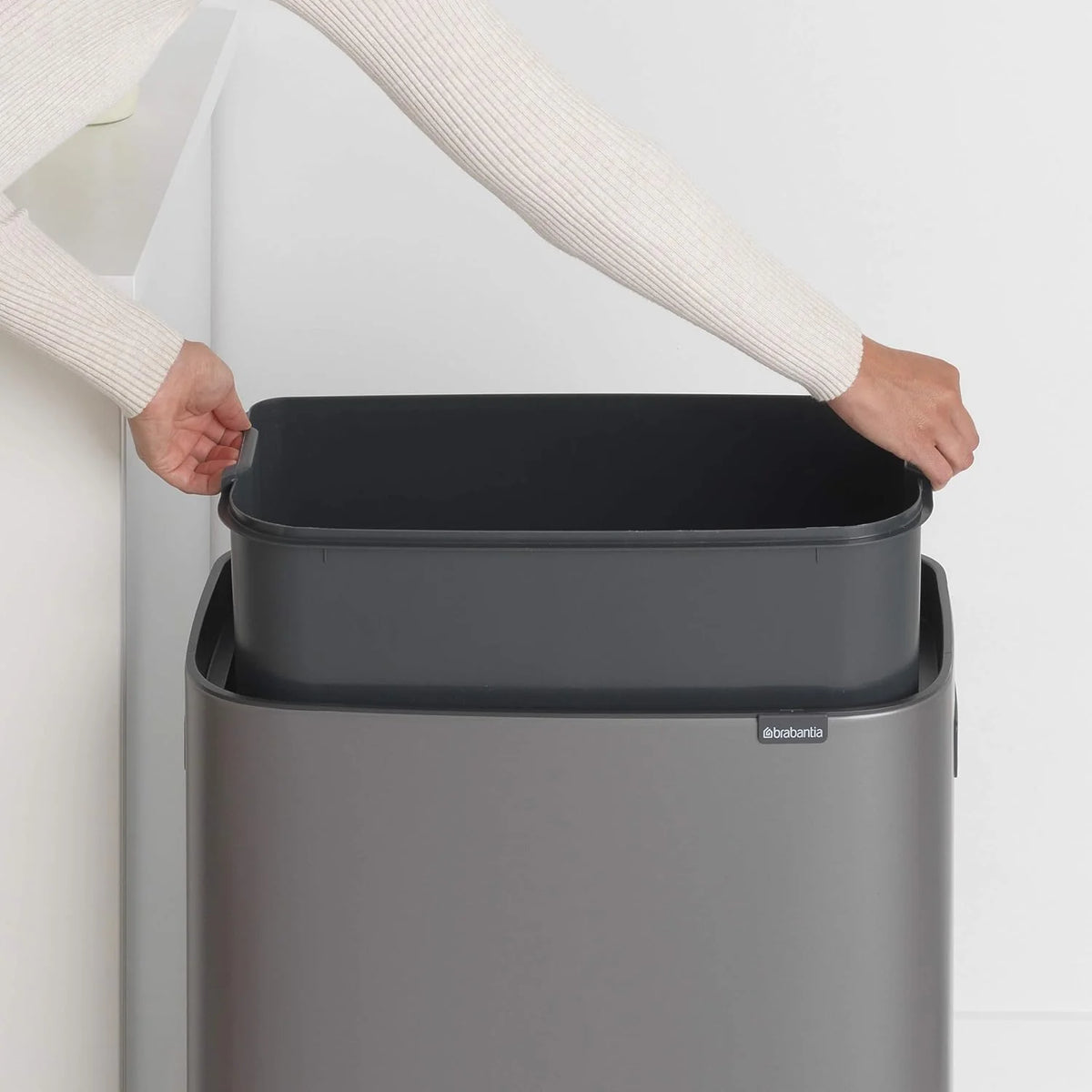 2026 Brabantia bin, matt steel, finger tracker, 2 x 30 L