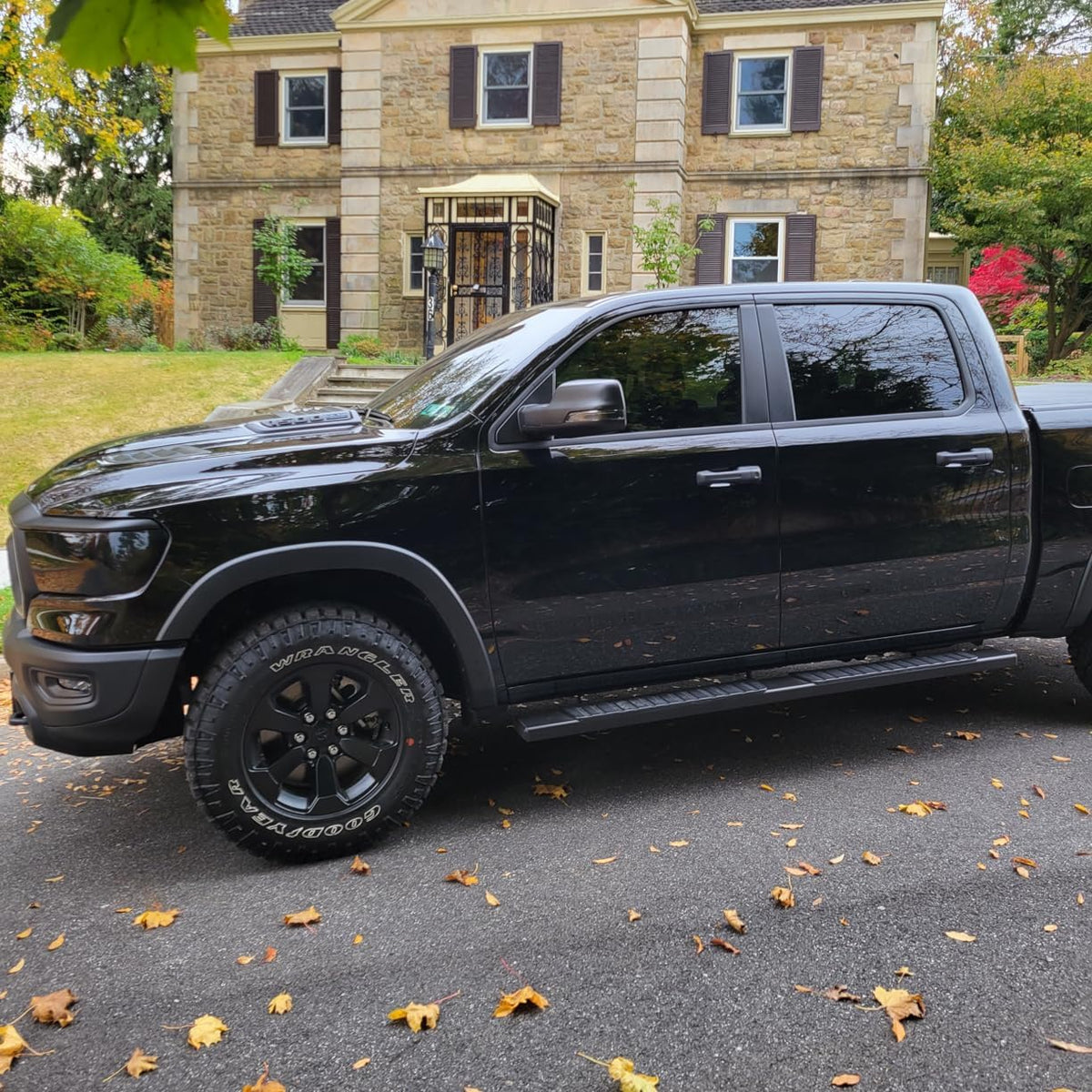 COMNOVA Running Boards for 2019-2026 Dodge Ram 1500 Crew Cab New Body Style Excl. Ram 2500/3500/Classic, Anti-Slip & Rust Carbon Steel Side Steps, Easy Access Step Bars, Powder Coated, 6 Inch Steps