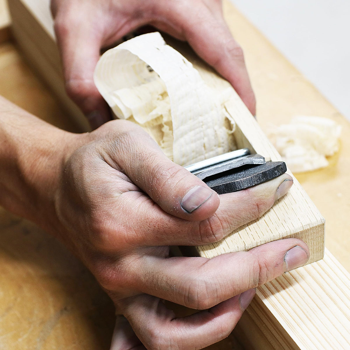 KAKURI Professional Japanese Hand Plane 58mm, Blue Paper Steel No.2 Blade KANNA Large Block Plane Wood Planer Hand Tool for Smoothing – White Oak Body, Made in Japan