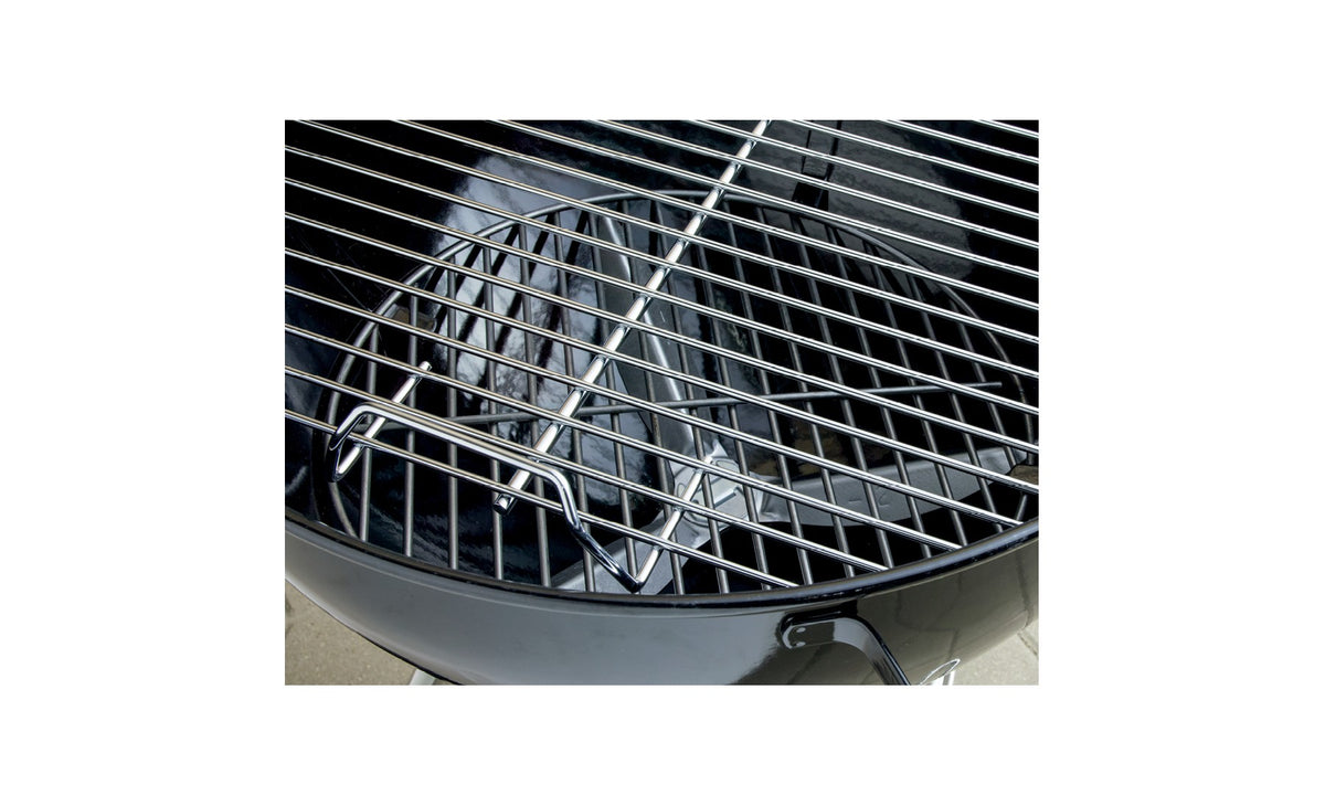 Weber 18" Original Kettle Charcoal Grill 441001 Black: Weather-Resistant, Porcelain-Coated, Steel Grates, 240 Sq. In.