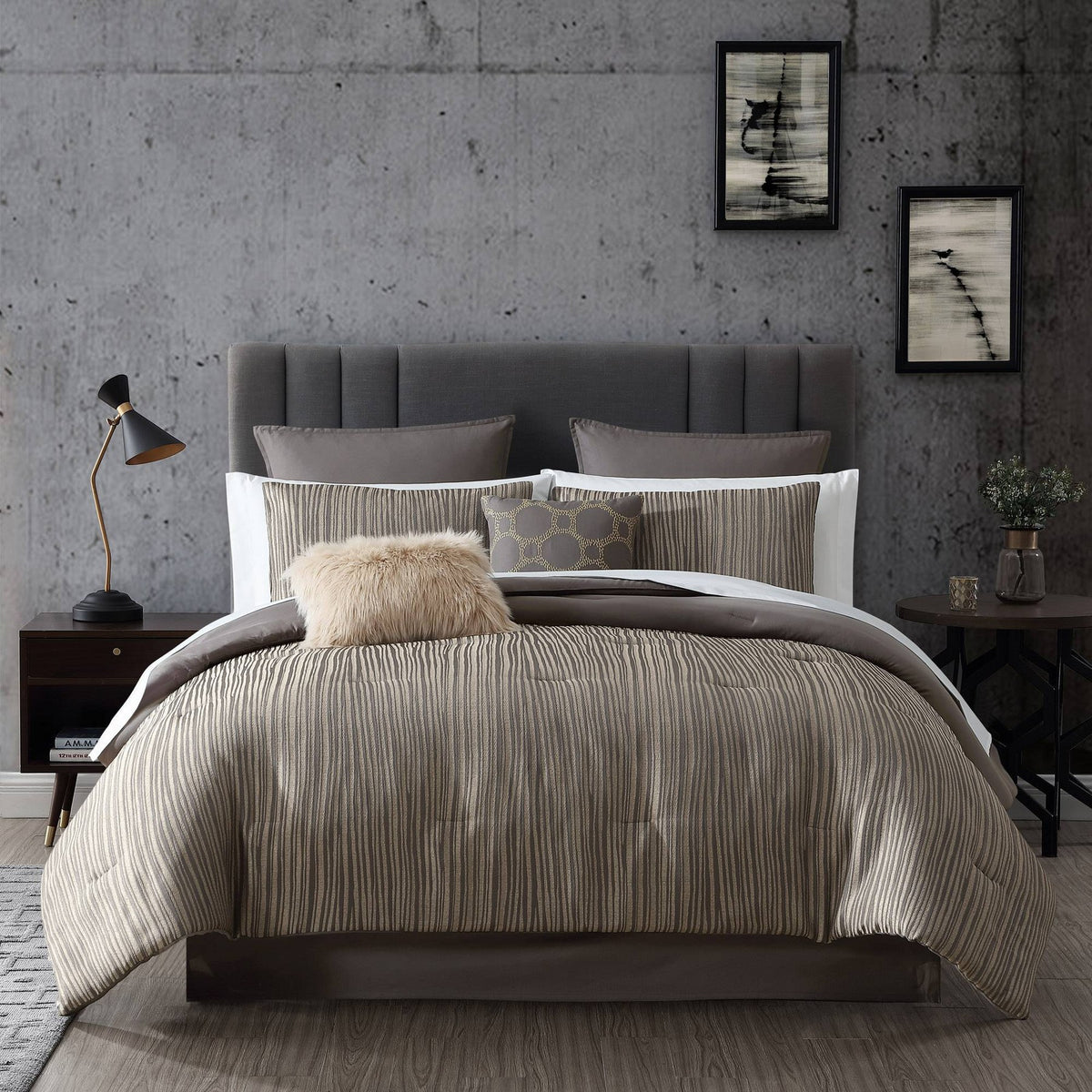 Hallmart Collectibles 12pc Queen Nylah Jacquard Bedding Set Brown