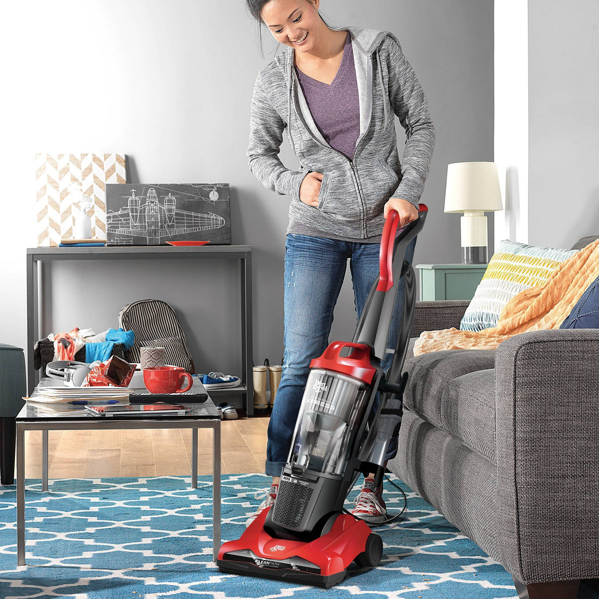 Dirt Devil Endura Express Bagless Compact Upright Vacuum Cleaner UD70171 Red: Lightweight, Motorized Brush Roll, 20ft Cord