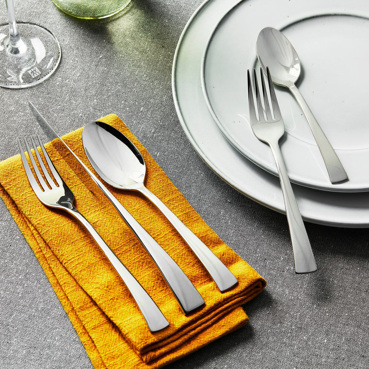 ZWILLING Bellasera 23-pc 18/10 Stainless Steel Flatware Set (polished)