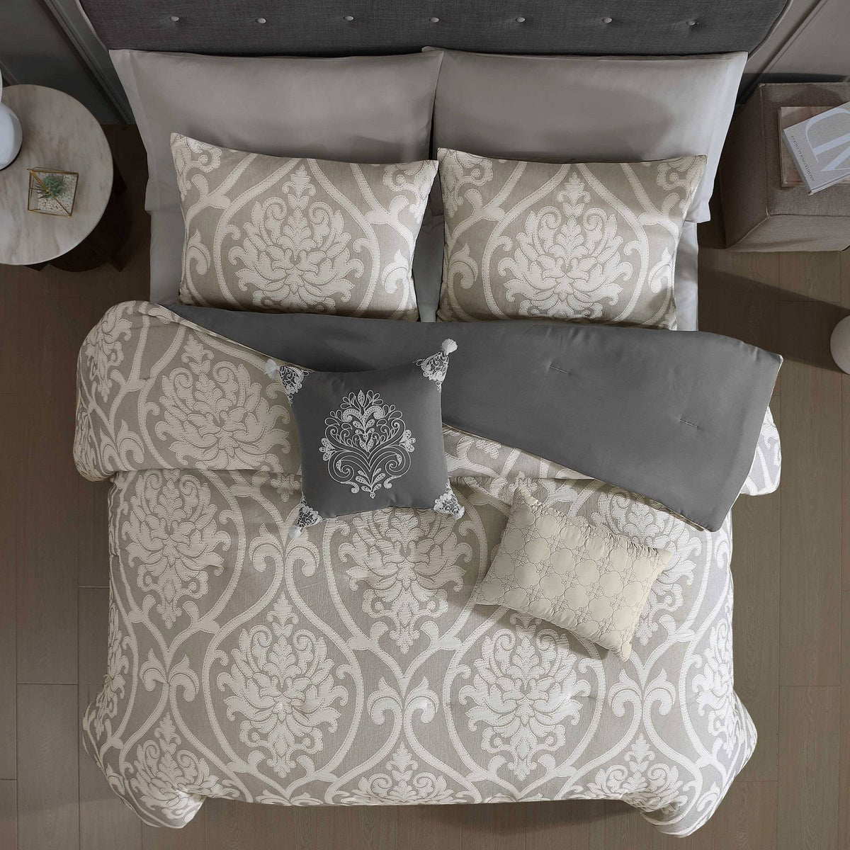 Hallmart Collectibles 5pc Queen Amaya Bedding Set