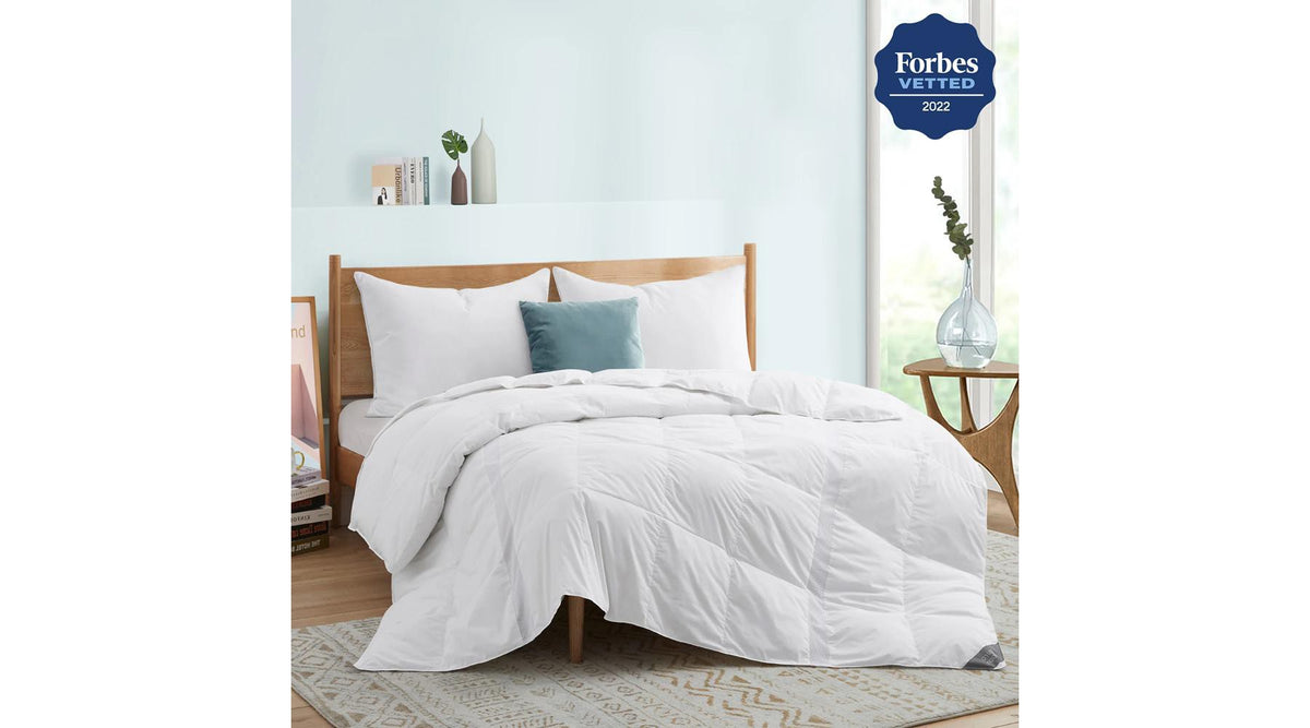 Puredown Lightweight Breathable Cooling 75% White Down Comforter Duvet Insert, Oversized Blanket, White, Full/Queen
