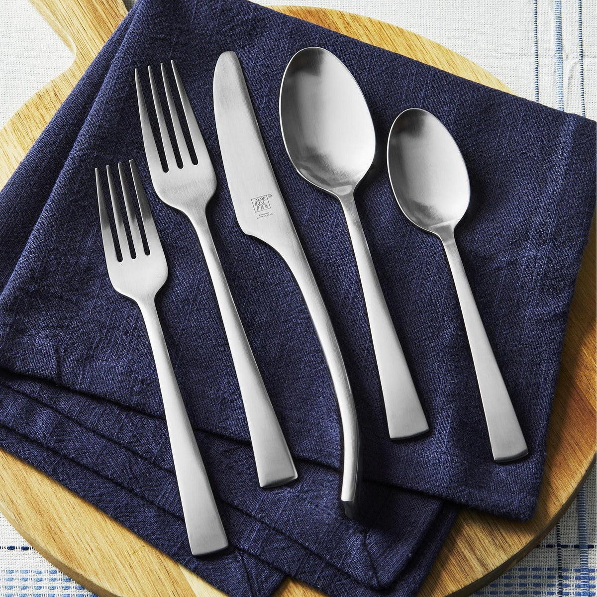 ZWILLING Bellasera Satin 45-Piece Flatware Set