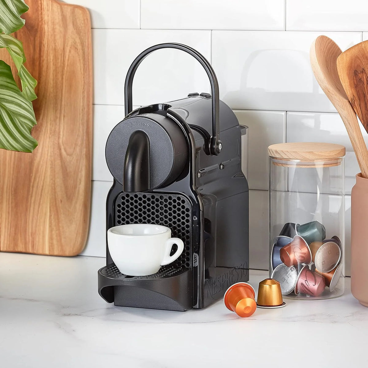 2026 De'Longhi Inissia Nespresso Capsule Coffee Machine, 203549 (Black)